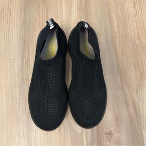 Tiosebon Black Slip On Sneakers